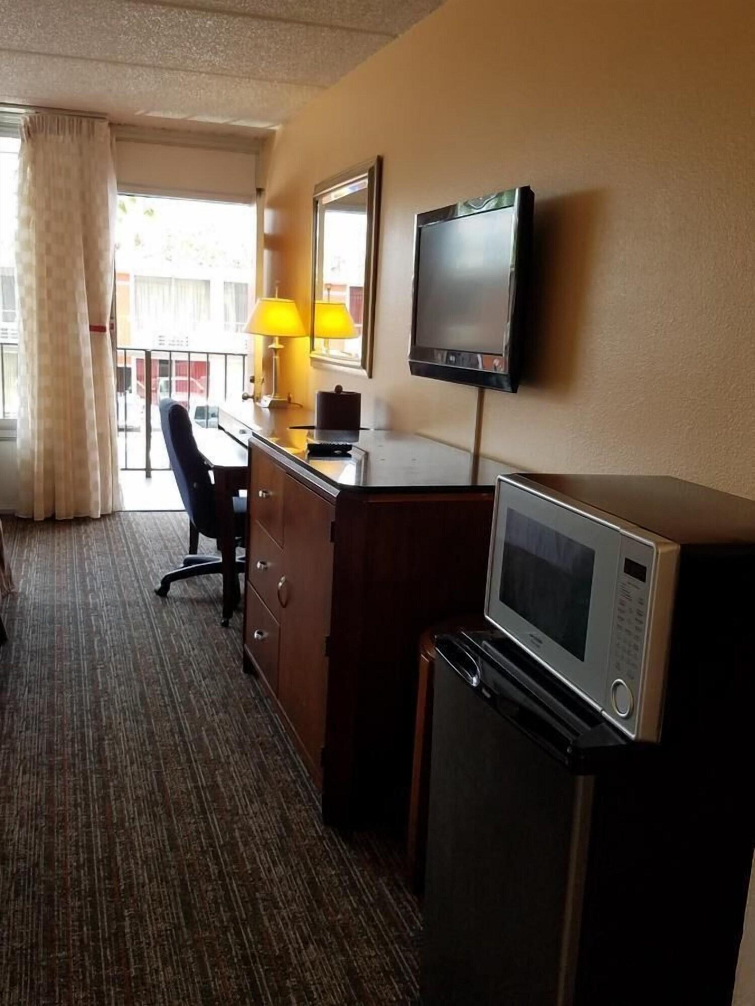 Sun Inn And Suites Kissimmee Exterior photo